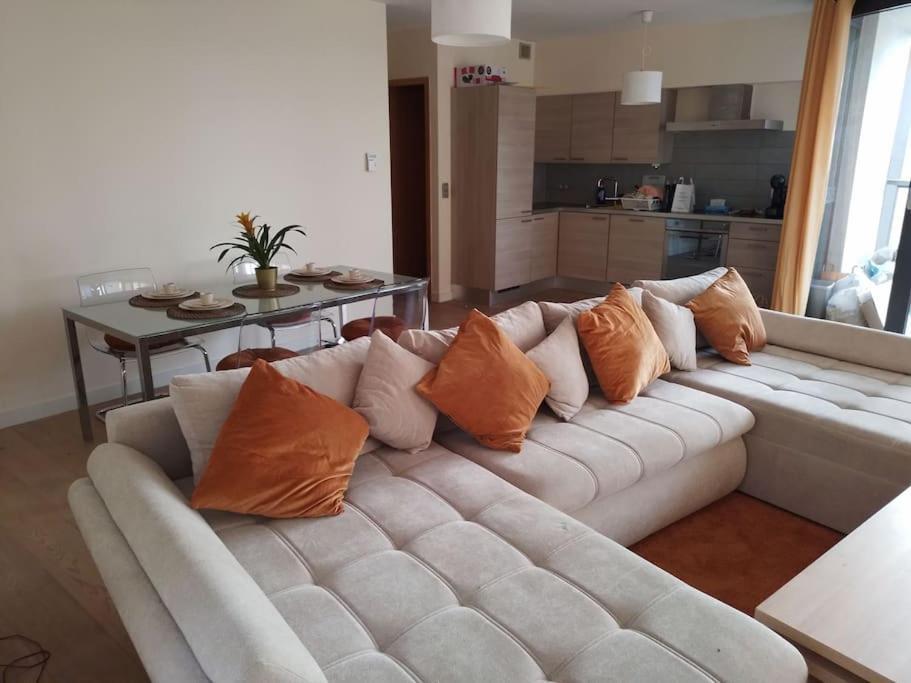 Beautiful 2Br/2Bar Apartement In European District Brussels Ngoại thất bức ảnh