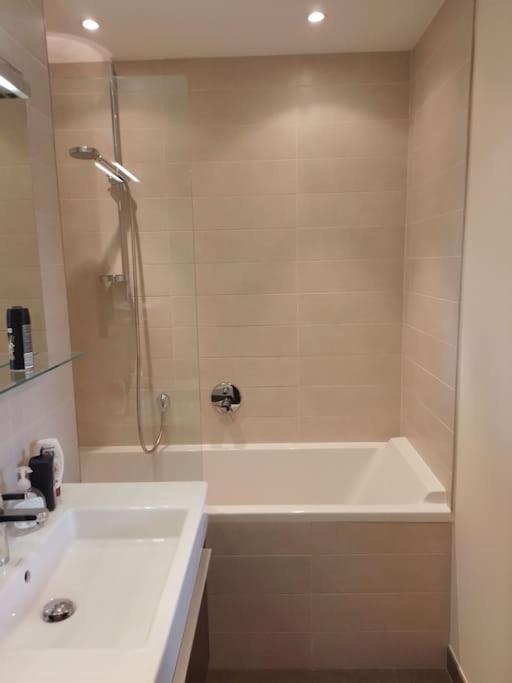 Beautiful 2Br/2Bar Apartement In European District Brussels Ngoại thất bức ảnh